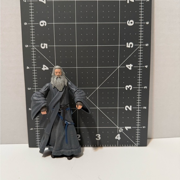Lord Of The Rings Gandalf 4 Inch Action Figure Only 2012 - Picture 9 of 10